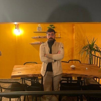 Sokak köpeği tarafından ısırılan genç mimar hayatını kaybetti